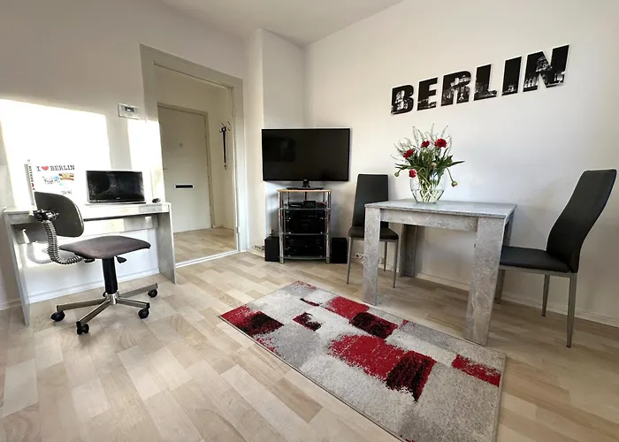 Ideal42 - Für Zwei - Citynah, Verkehrsgünstig, Supermarkt, Flexibler Check-in Berlín