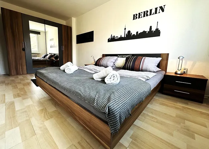 Ideal42 - Für Zwei - Citynah, Verkehrsgünstig, Supermarkt, Flexibler Check-in * Berlín
